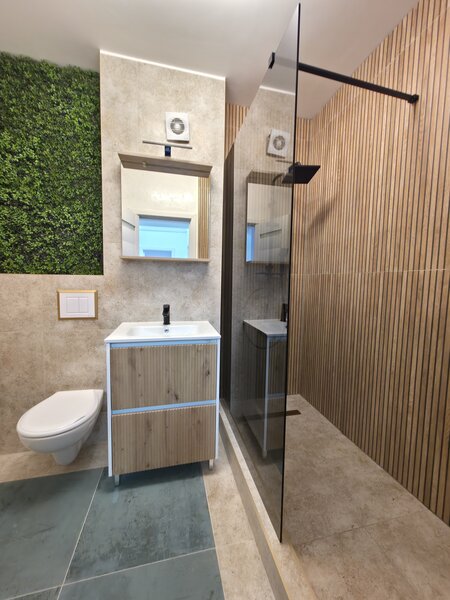 Titan Auchan/ The IRAM Residence